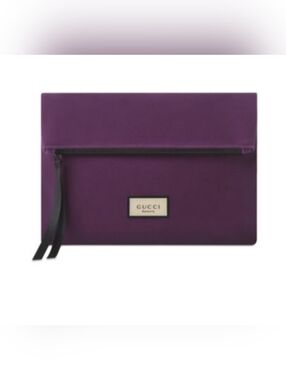 Gucci beauty pouch